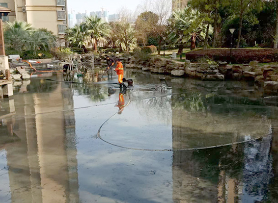 石棉景观池淤泥清理
